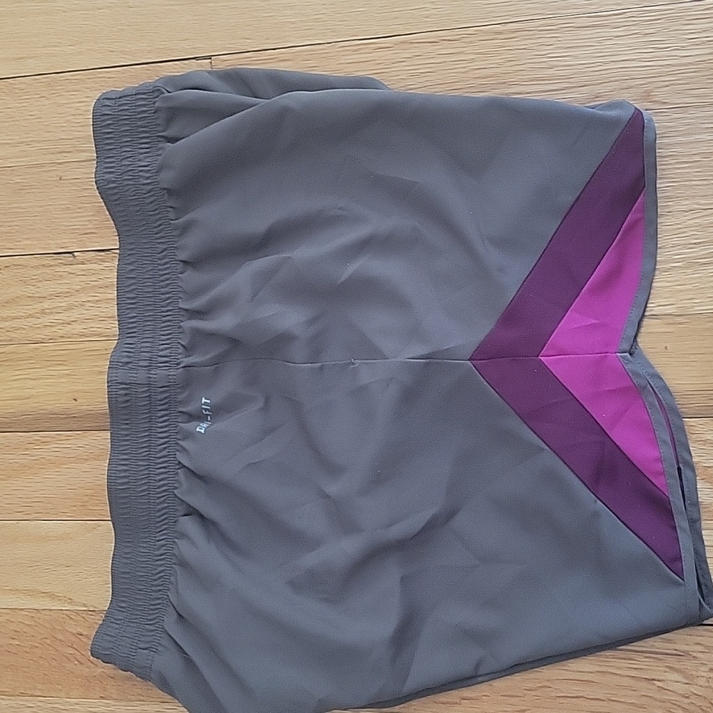 Nike dri-fit shorts - Picture 4 of 4